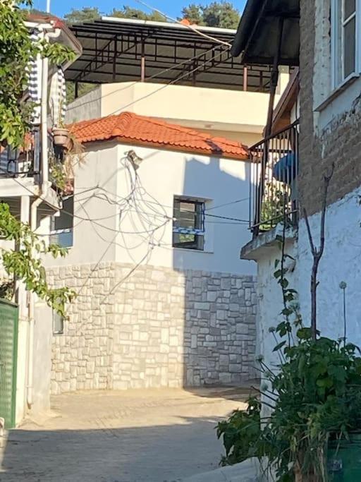 Oezel Havuzlu Kiralik Tas Villa Kusadası Exteriér fotografie